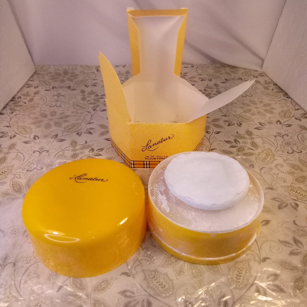 Lanatur Perfumed Talcum Powder